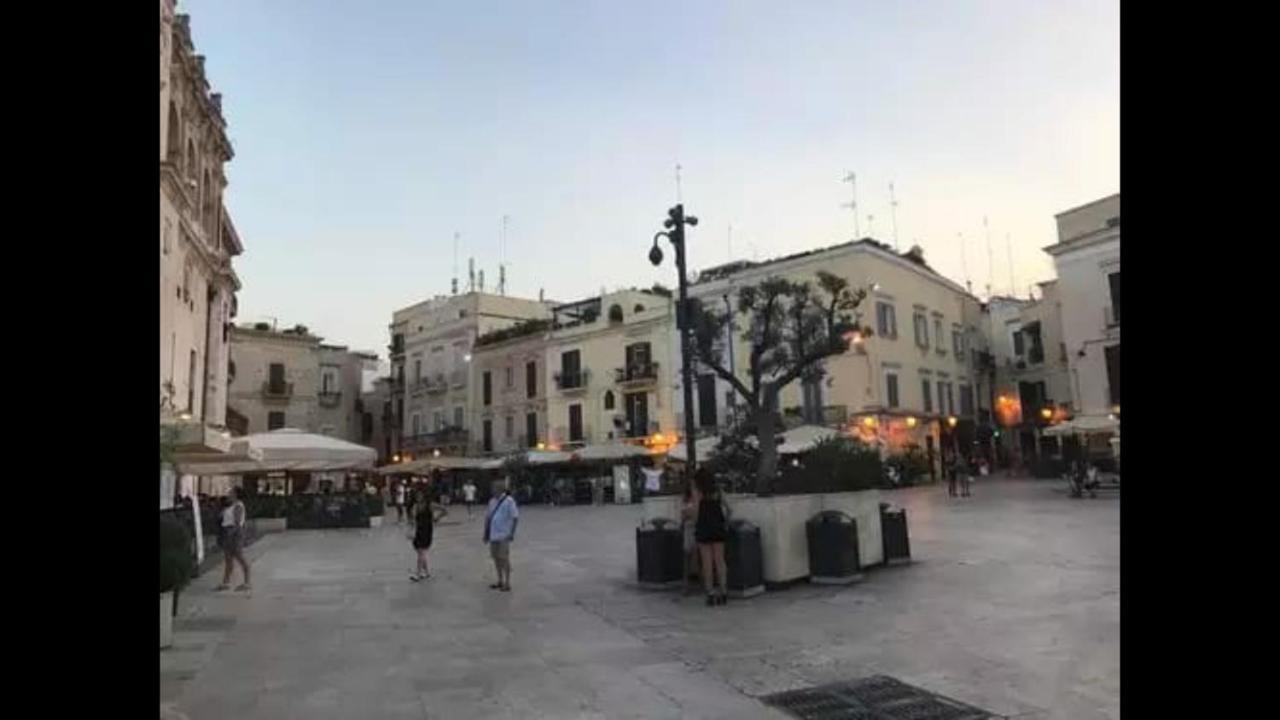 Апартаменты Dimora Il Solstizio Бари Экстерьер фото